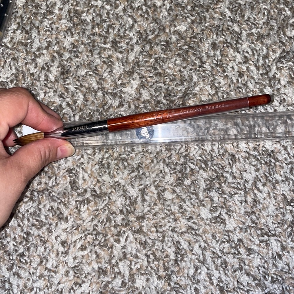 777 Kolinsky Size 12 acrylic brush
